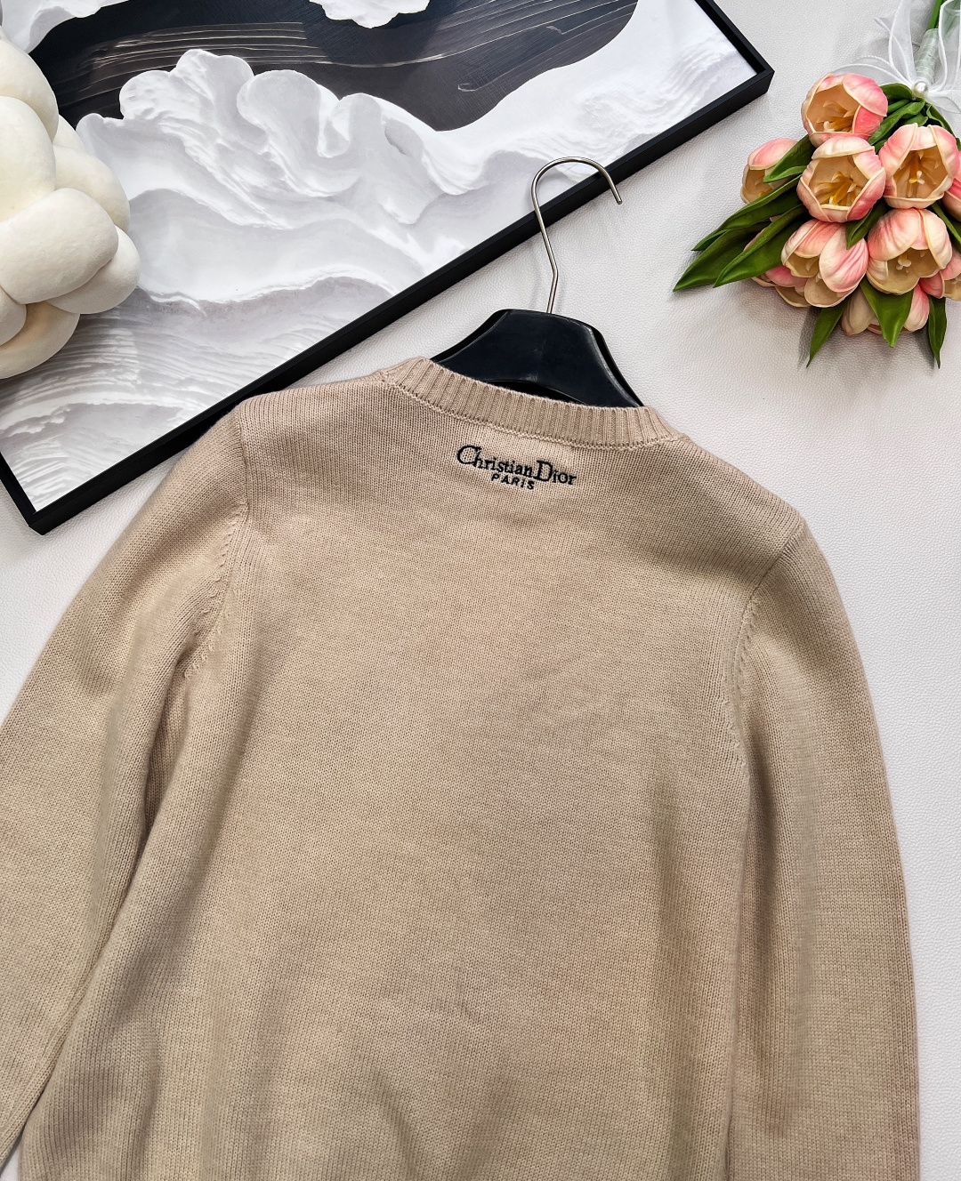 🆕 DIOR 限定系列花卉五角星金色刺绣羊毛针织衫梦幻五角星🌟 百年难遇的好版型 100%羊毛面料软软糯