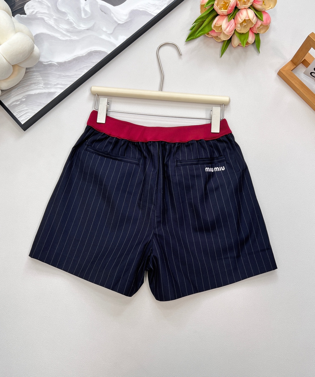 🆕Miumiu25Fw早秋新款知性分子学院风小短裤丨⚠独家yb开发！高版出品！撞色罗纹腰带拼接设计甜酷兼