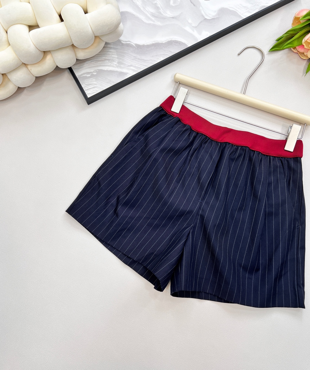 🆕Miumiu25Fw早秋新款知性分子学院风小短裤丨⚠独家yb开发！高版出品！撞色罗纹腰带拼接设计甜酷兼