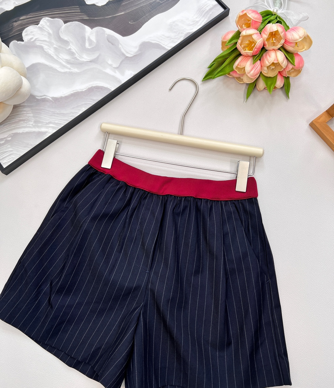 🆕Miumiu25Fw早秋新款知性分子学院风小短裤丨⚠独家yb开发！高版出品！撞色罗纹腰带拼接设计甜酷兼