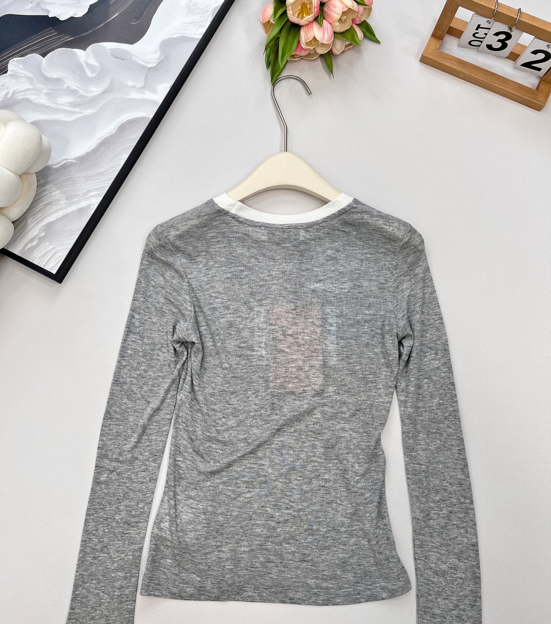 🆕Miumiu25Fw早秋新款字母刺绣基础撞色边长袖T恤丨⚠独家高版出品！高品质的天丝羊毛面料 超级软糯