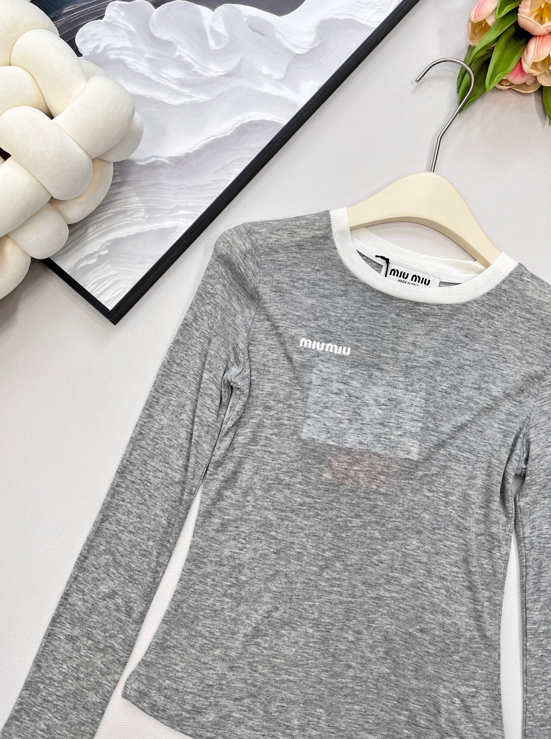 🆕Miumiu25Fw早秋新款字母刺绣基础撞色边长袖T恤丨⚠独家高版出品！高品质的天丝羊毛面料 超级软糯