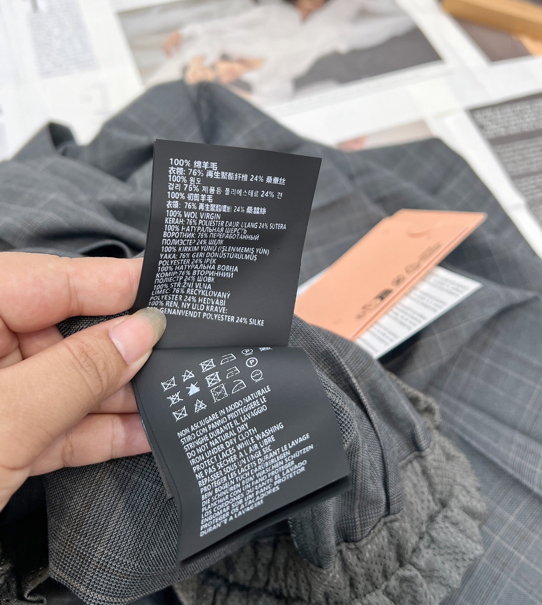 🆕Miumiu2025SS新款高腰中长百褶半裙，定制YB进口百分百精仿羊毛材质 光泽舒适 质感上乘 裁剪