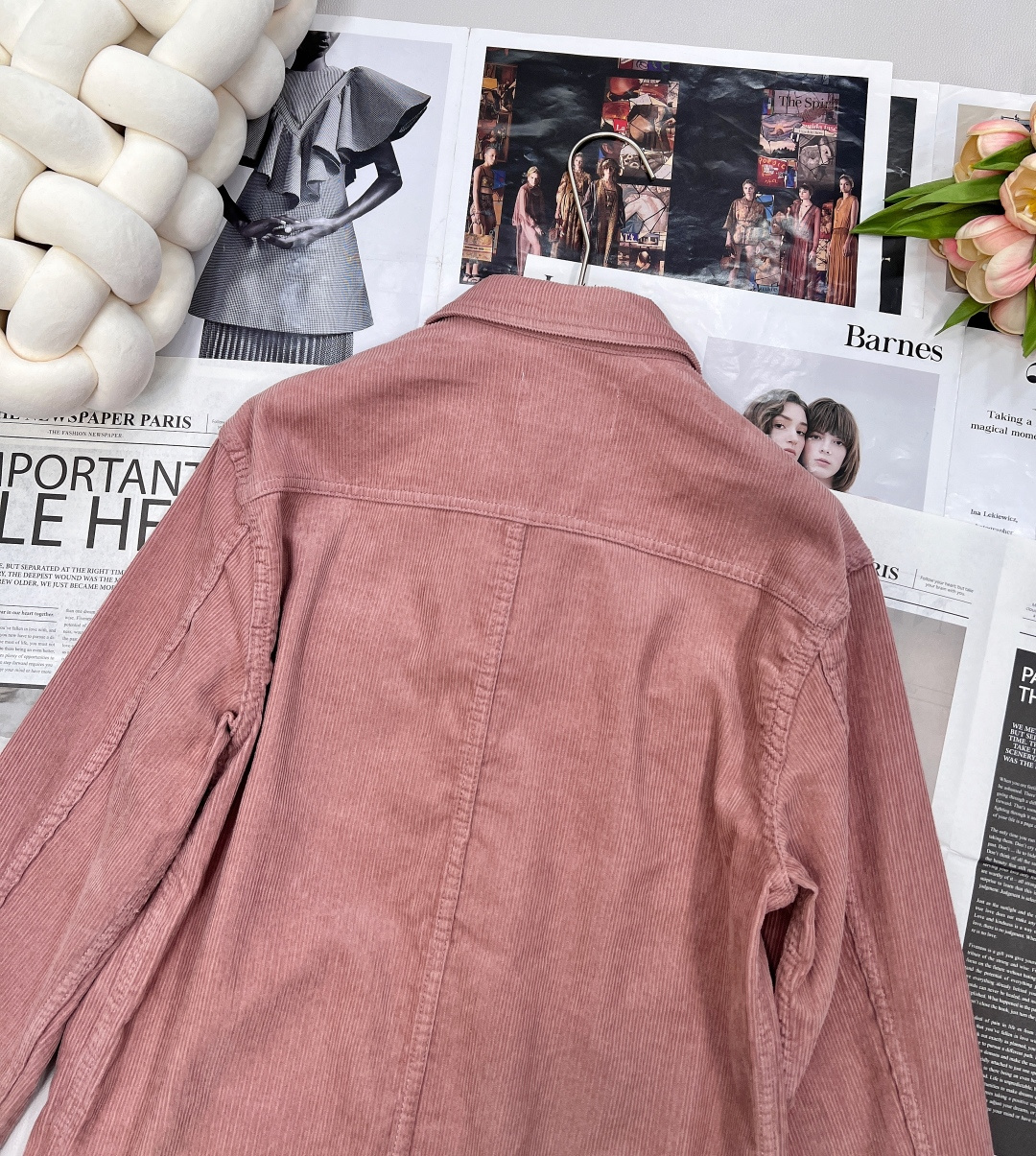 🆕2024Ss CELINE 早秋新品复古灯芯绒衬衫外套版型是衬衫式的夹克设计，工装风口袋元素~订制的徽