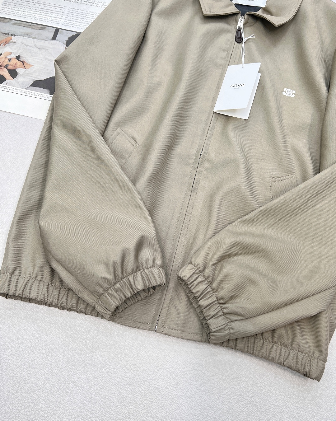 🆕Celine2025SS新款刺绣徽标衔棉夹克外套，定制YB进口丝棉材质 质感细腻 垂感十足 穿搭更为舒