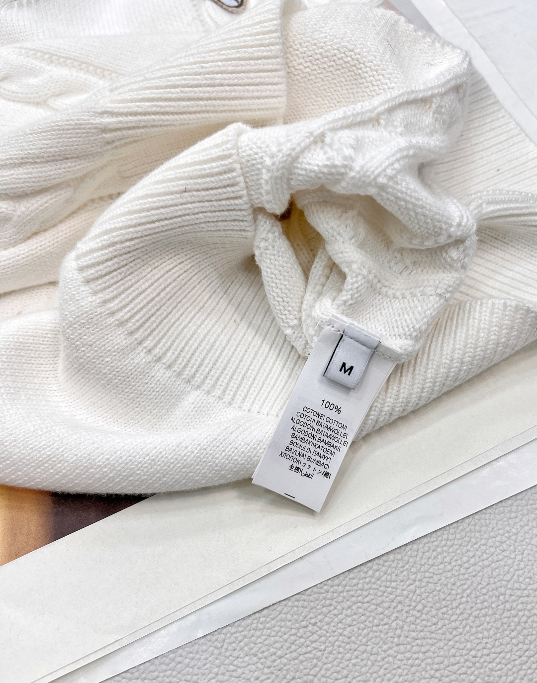 🆕Brunellocucinelli25SS秋冬最新款V领撞色徽标针织马甲背心丨⚠独家yb开发！高版出品