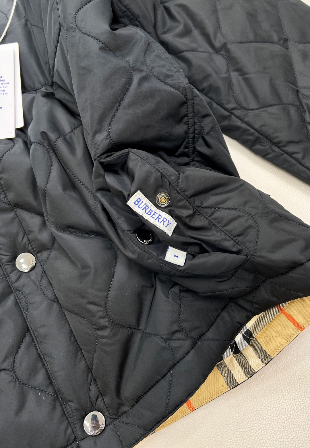 🆕 BUEBERRY 双面穿Vintage 格纹棉服外套复古菱格格纹夹棉，双面穿格纹复古的时髦 ，永远都