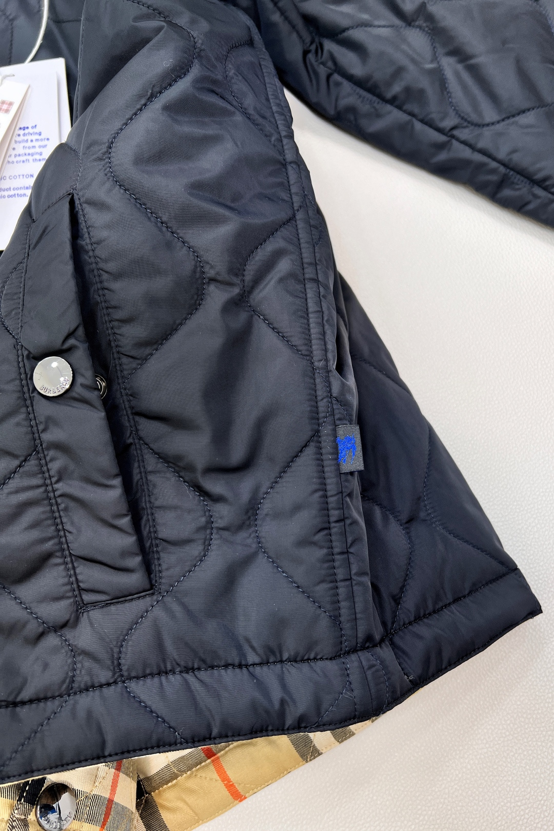 🆕 BUEBERRY 双面穿Vintage 格纹棉服外套复古菱格格纹夹棉，双面穿格纹复古的时髦 ，永远都