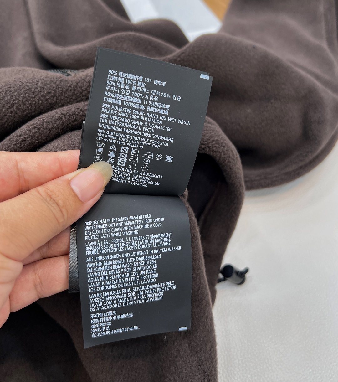 🆕MiumiuSS新款摇粒绒立领撞色拉链外套,定制YB进口摇粒绒材质 质感柔软舒适 亲肤保暖 换季叠穿