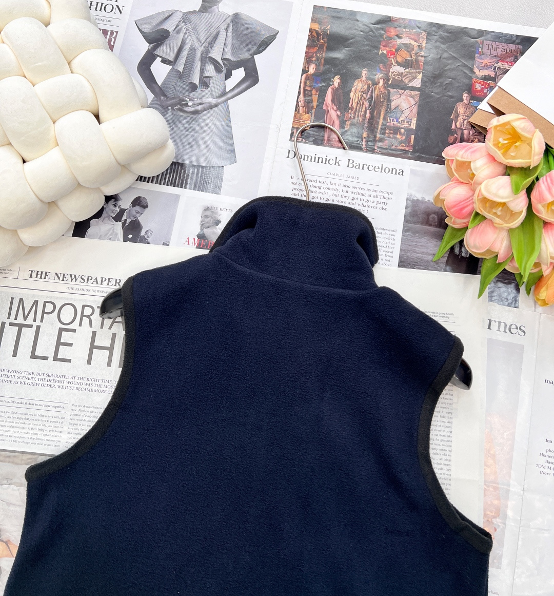 🆕MiumiU25SS早秋新款微标刺绣藏蓝色摇粒绒马甲丨⚠独家yb开发！高版出品！原版1:1有颗粒感定制