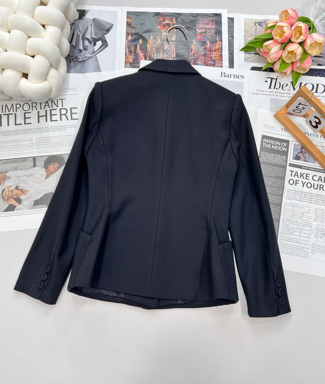 🆕 Dior新品上架翻领西服外套。定制YB进口材质 质感光泽 贴肤舒适垂顺翻领修身西服 高级纯色 搭配原