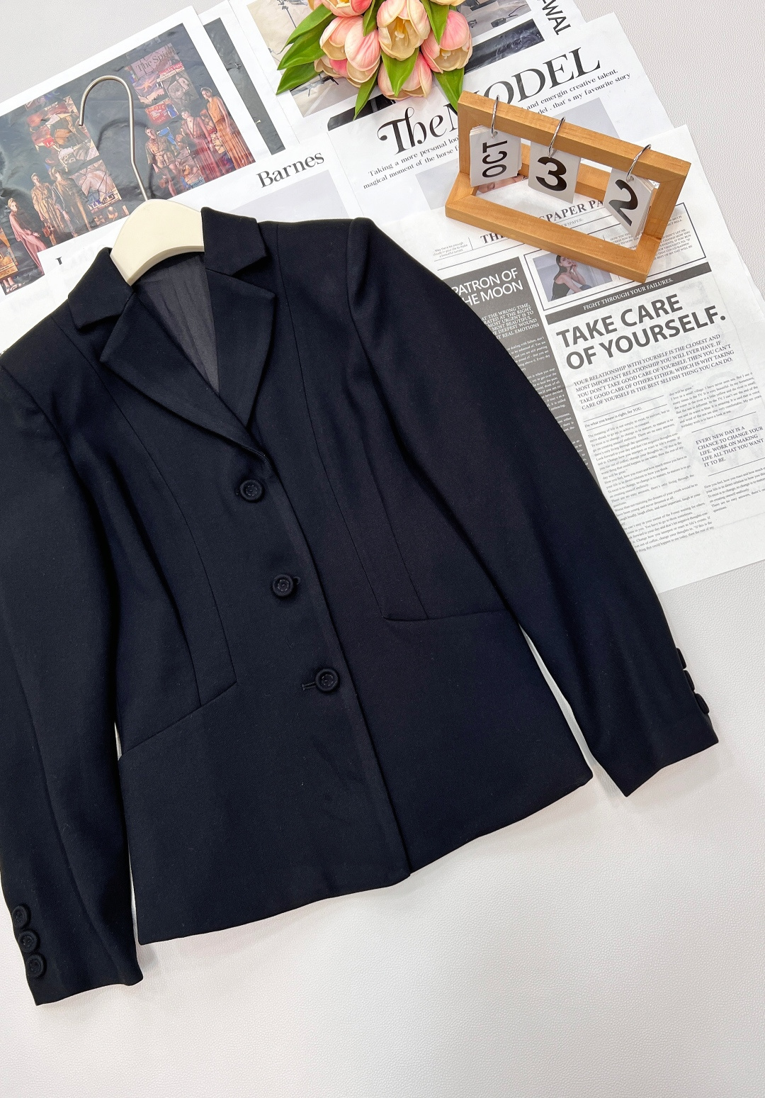 🆕 Dior新品上架翻领西服外套。定制YB进口材质 质感光泽 贴肤舒适垂顺翻领修身西服 高级纯色 搭配原