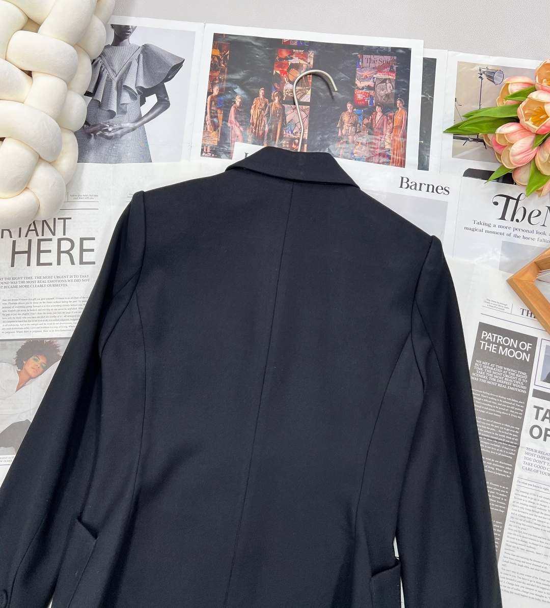 🆕 Dior新品上架翻领西服外套。定制YB进口材质 质感光泽 贴肤舒适垂顺翻领修身西服 高级纯色 搭配原