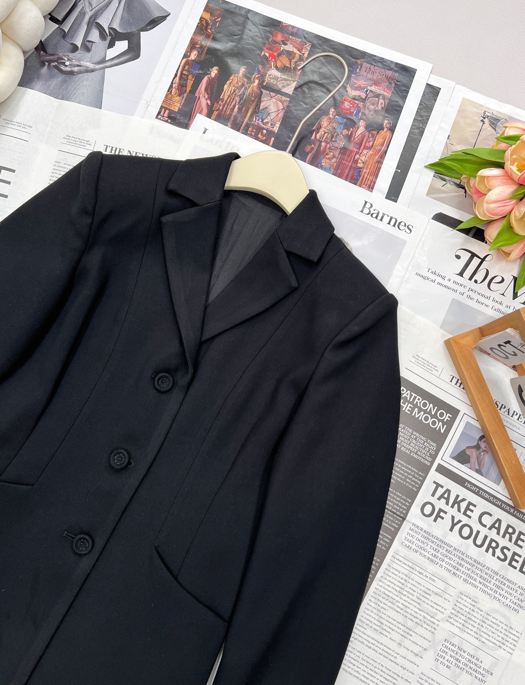 🆕 Dior新品上架翻领西服外套。定制YB进口材质 质感光泽 贴肤舒适垂顺翻领修身西服 高级纯色 搭配原
