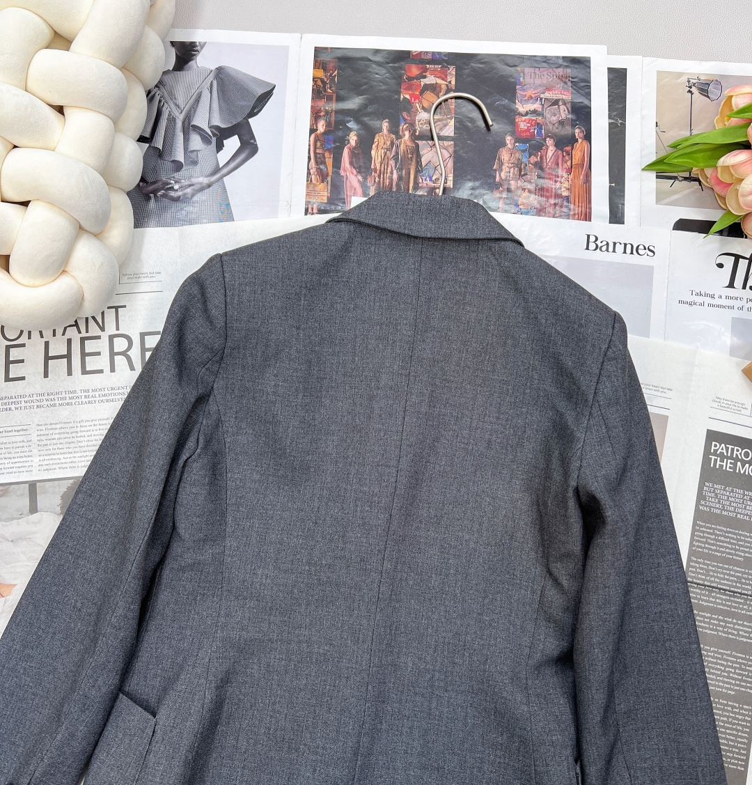 🆕 Dior新品上架翻领西服外套。定制YB进口材质 质感光泽 贴肤舒适垂顺翻领修身西服 高级纯色 搭配原