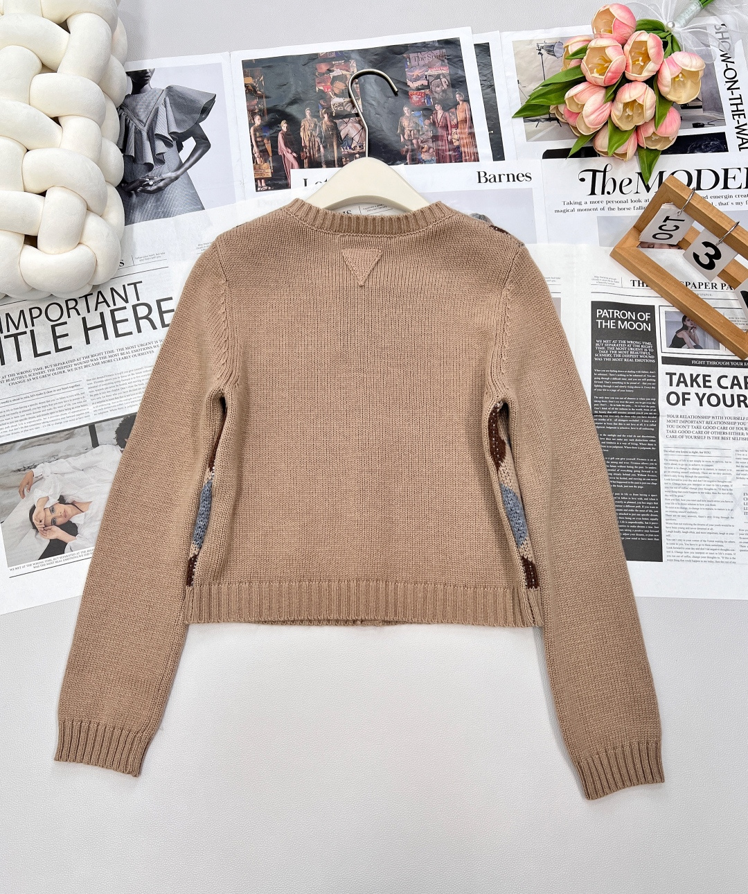 🆕Prada25Fw早秋新款菱格拼色挂毛logo针织开衫丨⚠独家yb开发！高版出品！品质控必入。认准我家