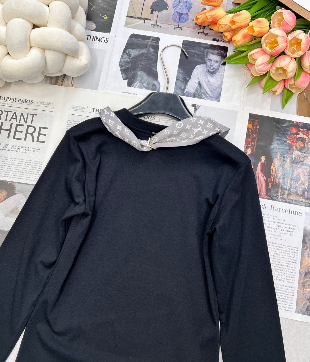 🆕Louis Vuitton新款丝巾长袖上衣，定制YB斜纹全棉材质 质感舒适细腻 透气十足 圆领长袖上衣