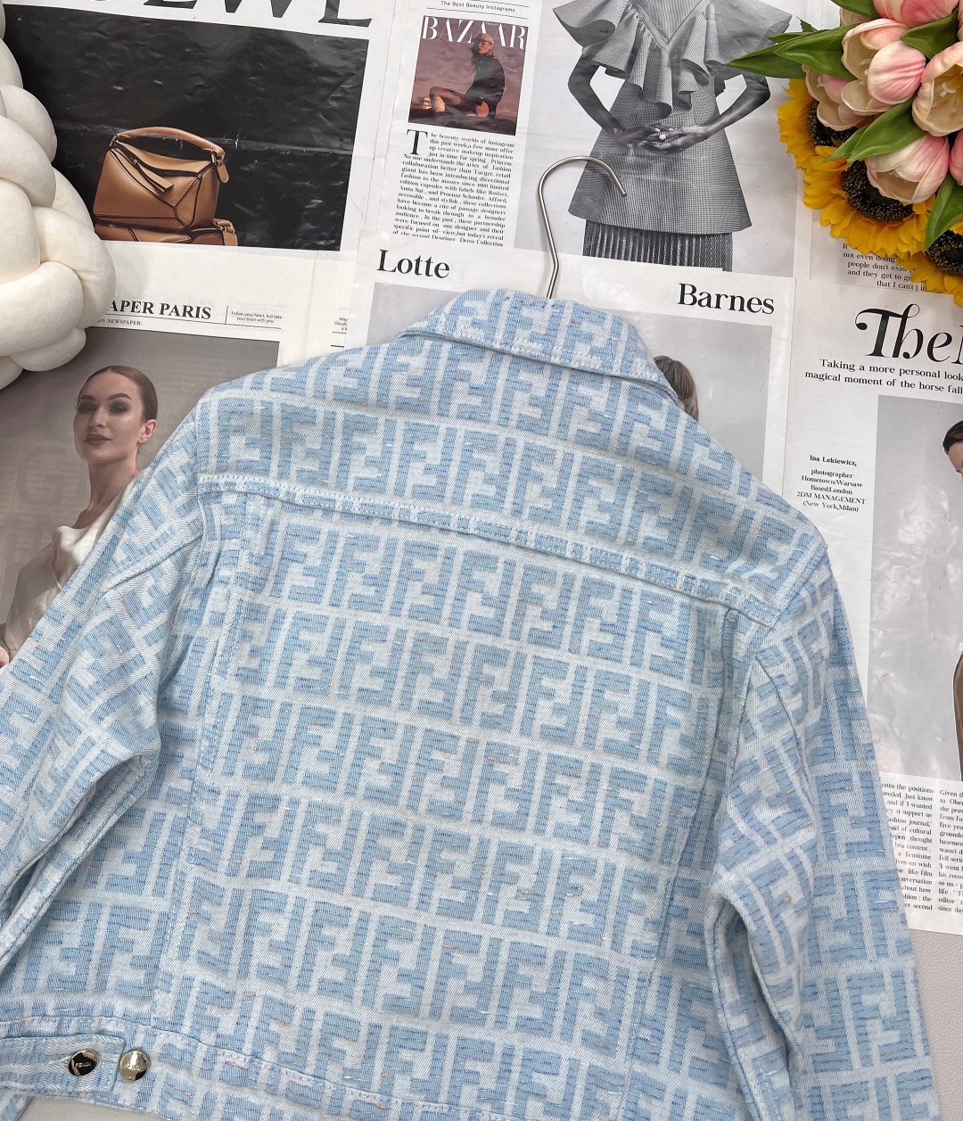 🆕FENDI秋冬新品*双FF 提花满印爆款提花牛仔外套，采用进口纯棉老花金丝面料舒适 A字版型 上身遮肉