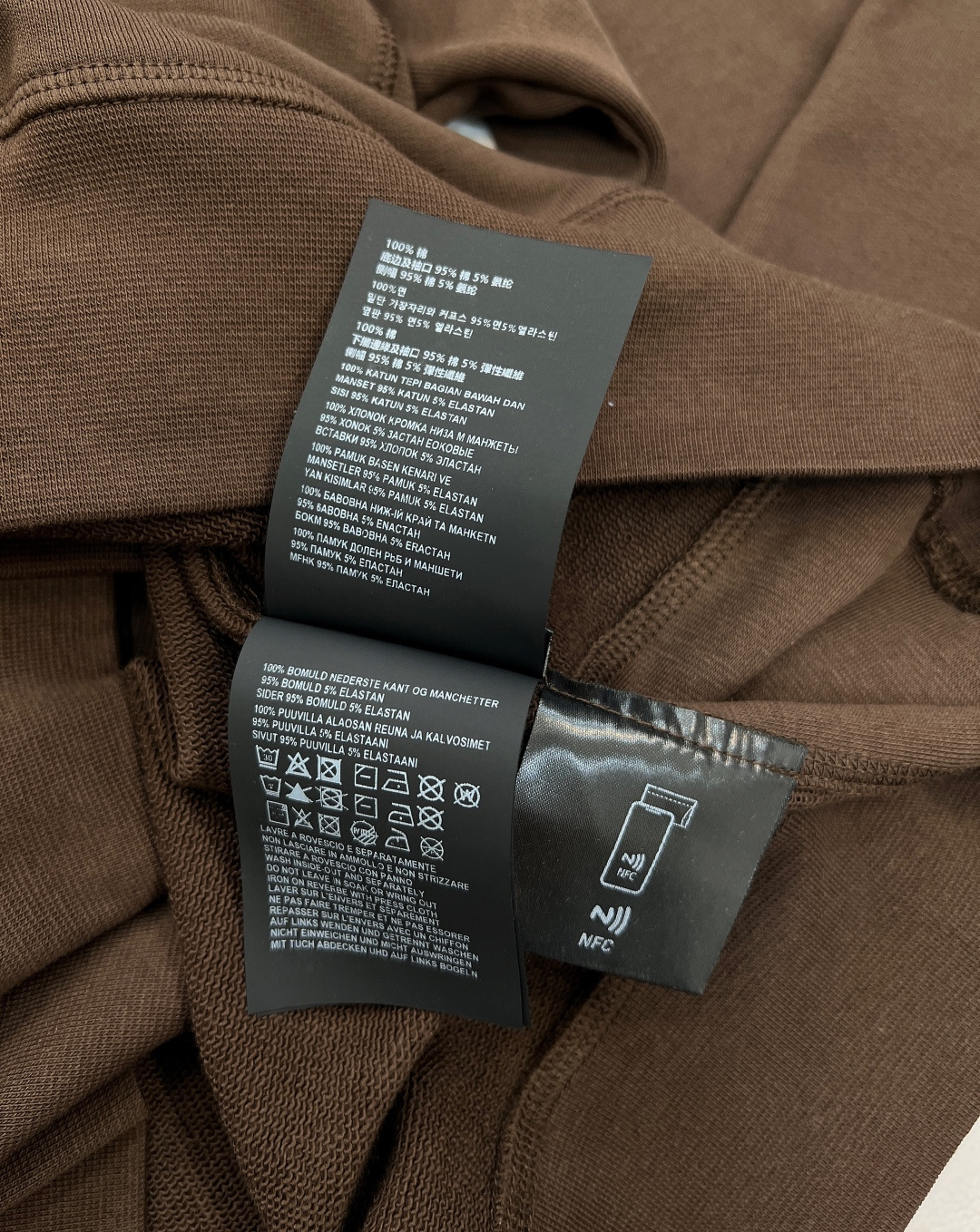 🆕Prada新款翻领拉链卫衣，定制YB原生全棉材质 质感高级 久洗不易变形起球 穿搭有型 精致翻领卫衣版