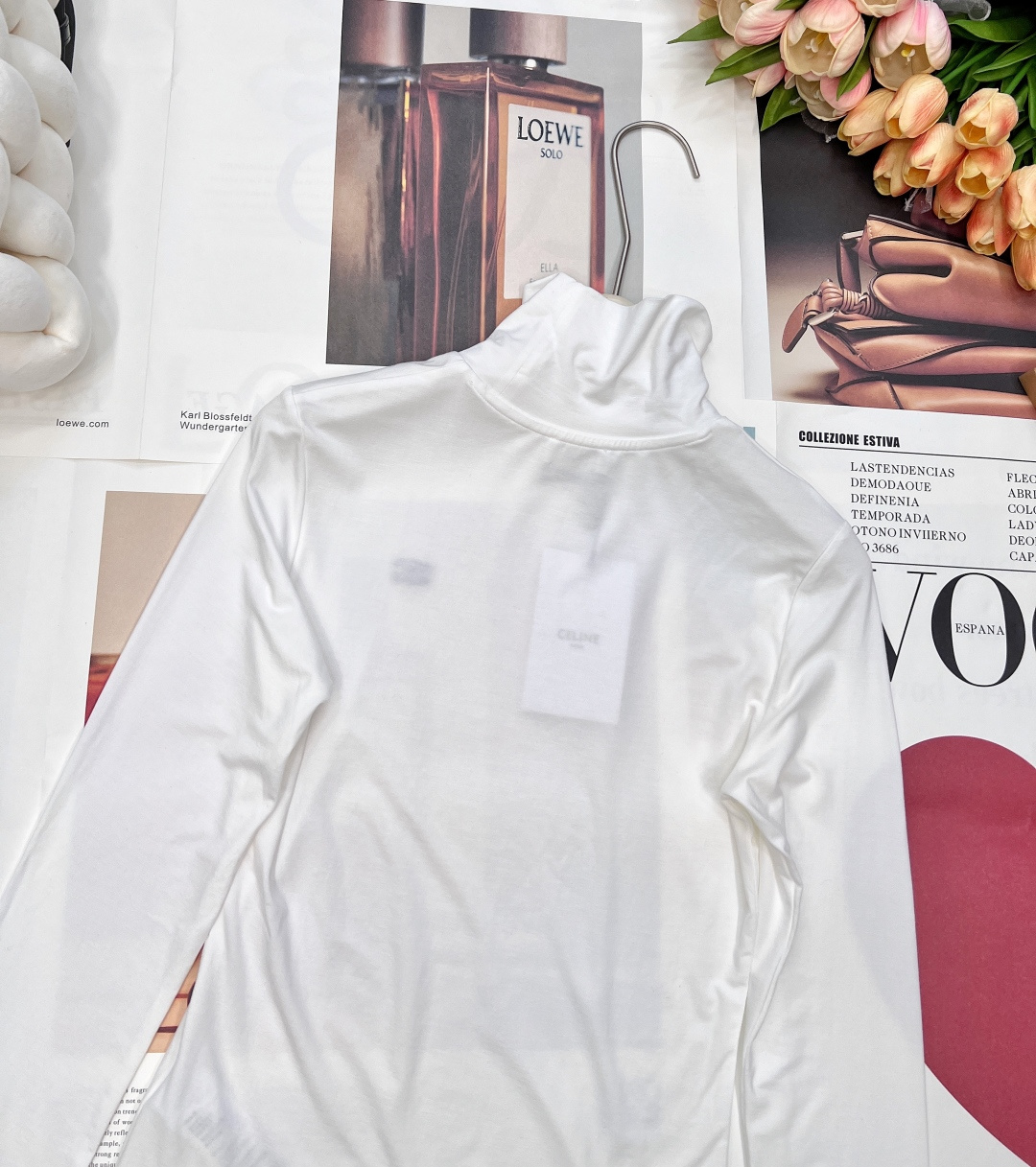 🆕CELINE秋冬最新款凯旋门刺绣装饰弹力高领打底衫🖤 ，奶油质地面料很舒服 不起球不变形 弹力很大 面