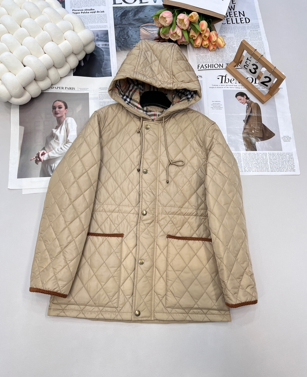🆕Burberry2025新品上架连帽中长棉服，定制YB防风防水尼龙材质 羽绒棉填充内里 整件轻薄保暖 