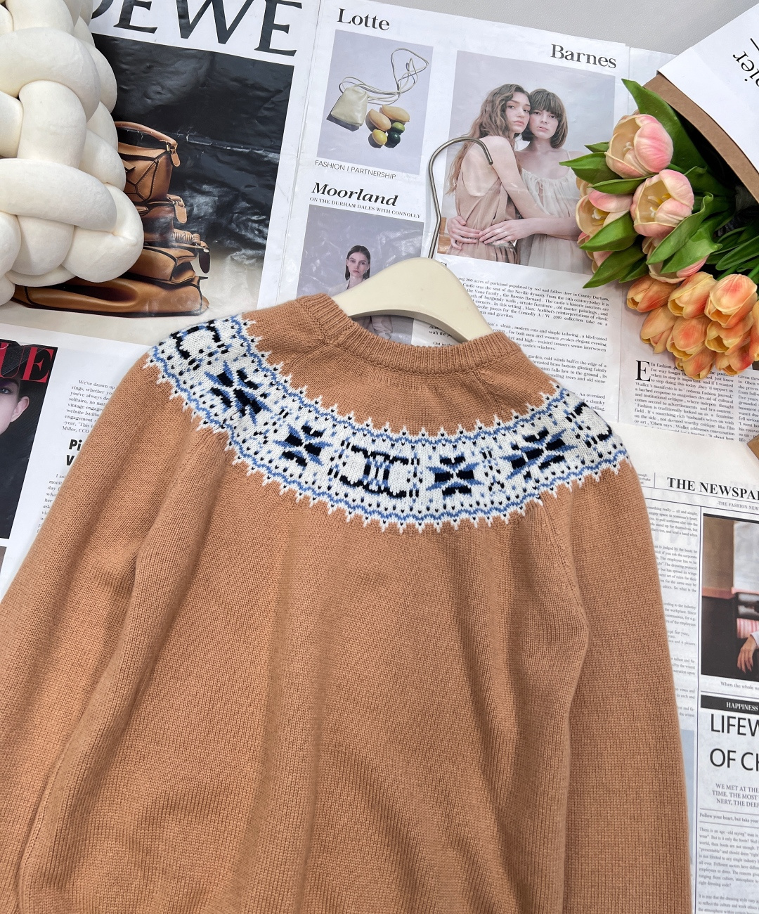 🆕Celine 25FW🏷提花套头毛衣..🎞🎞复古气息满满 上身太有感觉了、🦙面料 厚实柔糯有质感 手感