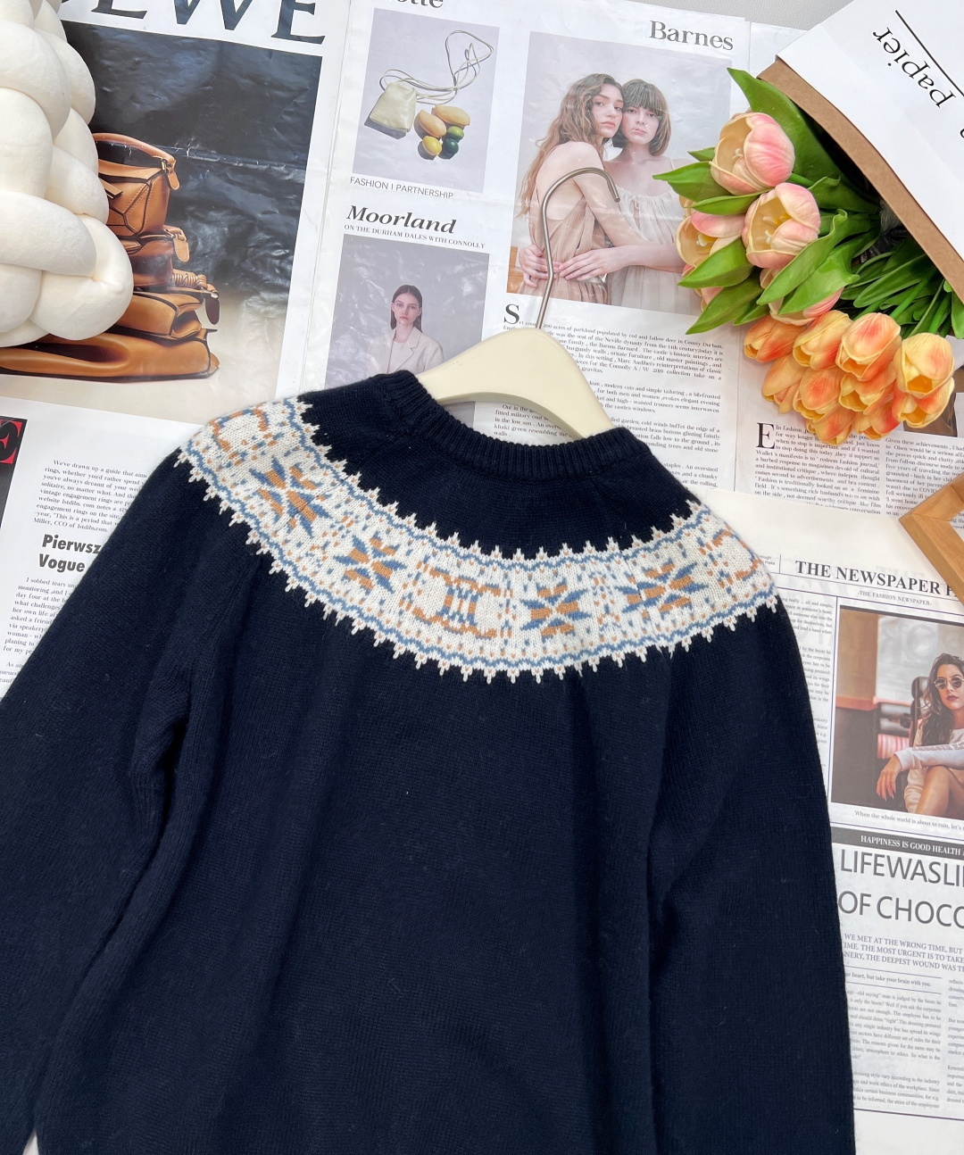 🆕Celine 25FW🏷提花套头毛衣..🎞🎞复古气息满满 上身太有感觉了、🦙面料 厚实柔糯有质感 手感