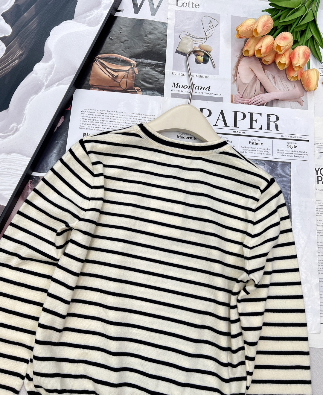 🆕Celine2025新款圆领皮徽标针织条纹上衣，定制YB羊毛针织材质 柔软细腻 质感舒适 圆领针织上衣