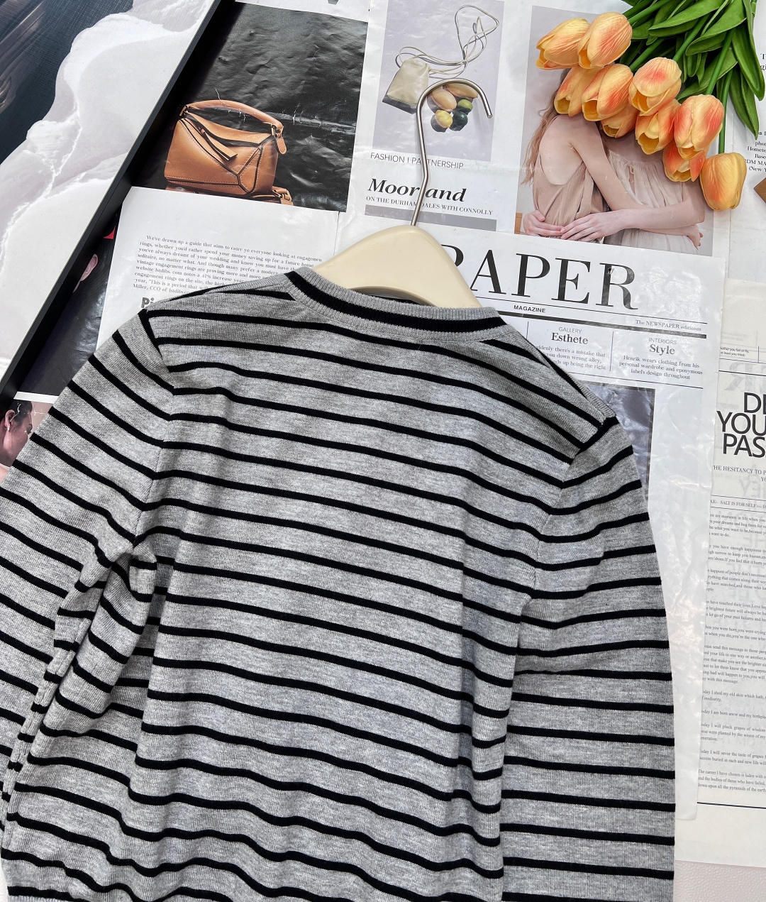 🆕Celine2025新款皮徽标圆领针织条纹开衫，定制YB羊毛针织材质 柔软细腻 质感舒适 圆领开衫剪裁