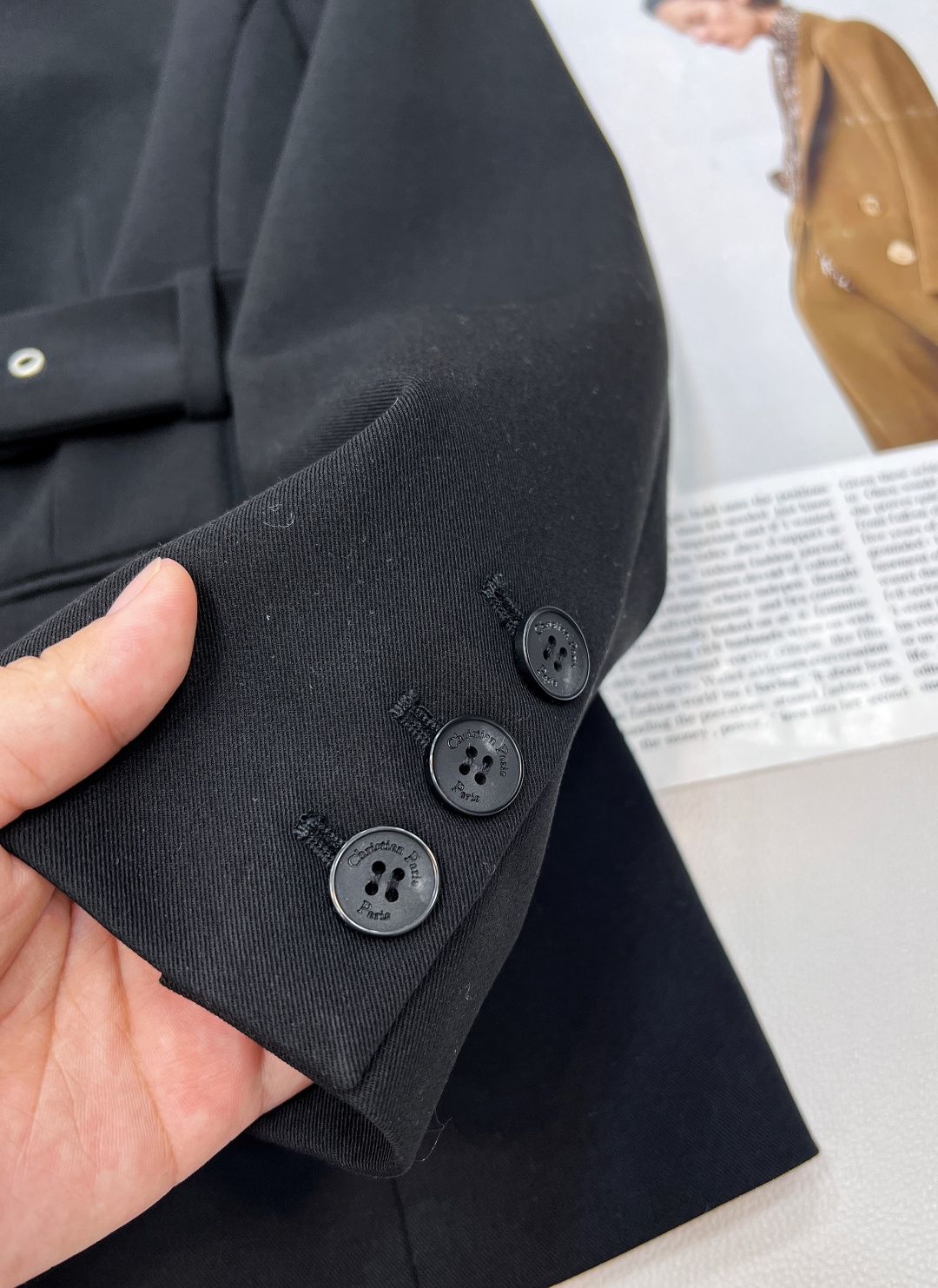 🆕Dior25FW早秋新款腰带翻领西装外套丨⚠独家高版出品！经典简约设计，翻领款式利落大方，衣身剪裁得体