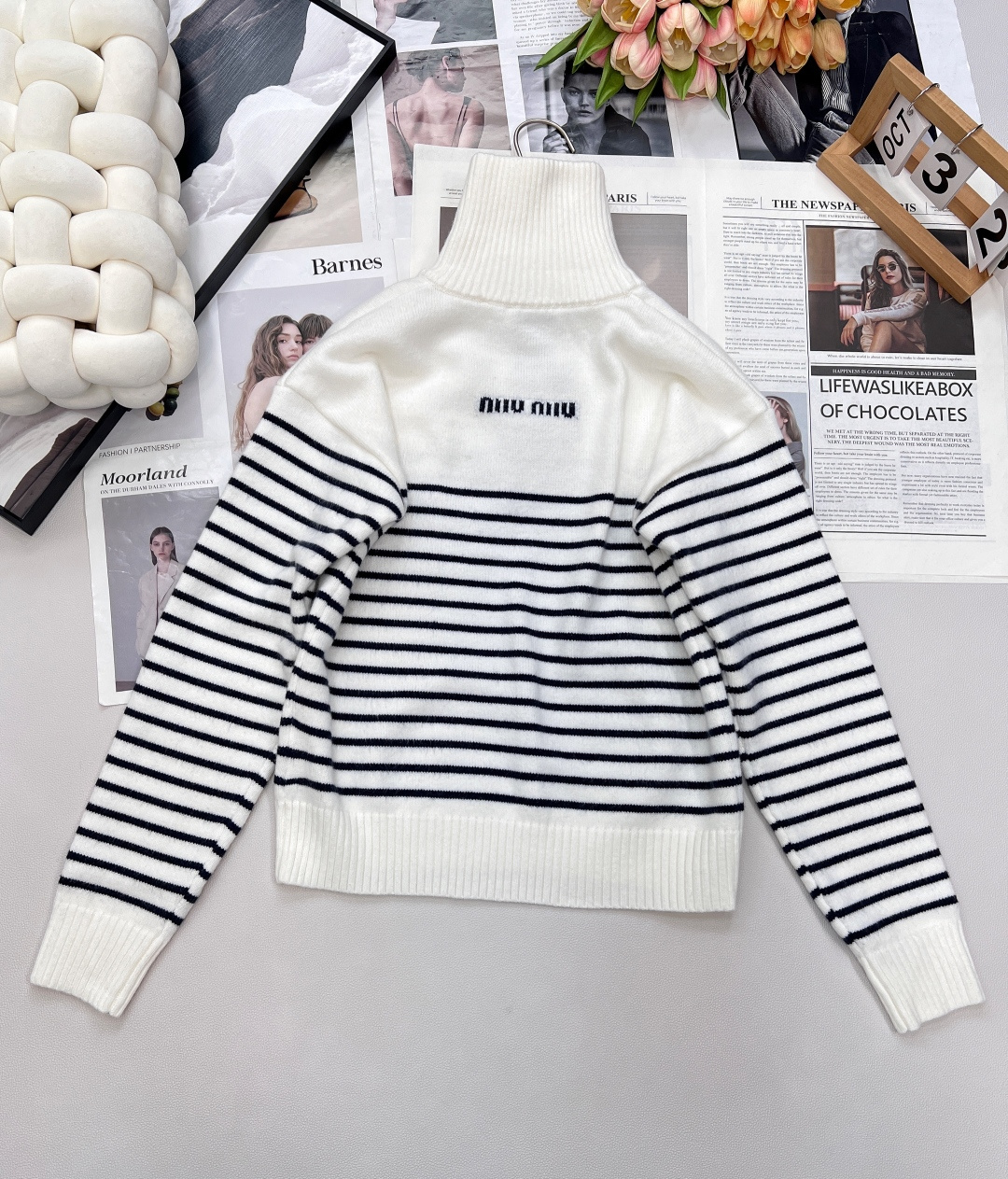 🆕Miumiu25Fw早秋新款学院风氛围感条纹毛衣丨⚠独家yb开发！高版出品！半拉链设计廓形设计很韩系风