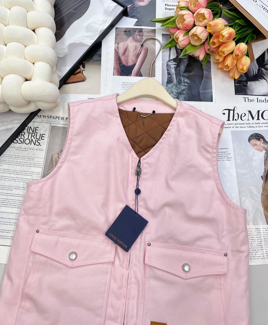 🆕LOUIS VUITTON2025新款牛仔拼棉服马甲，定制YB斜纹牛仔➕羽绒棉材质 质感高级 穿搭有型