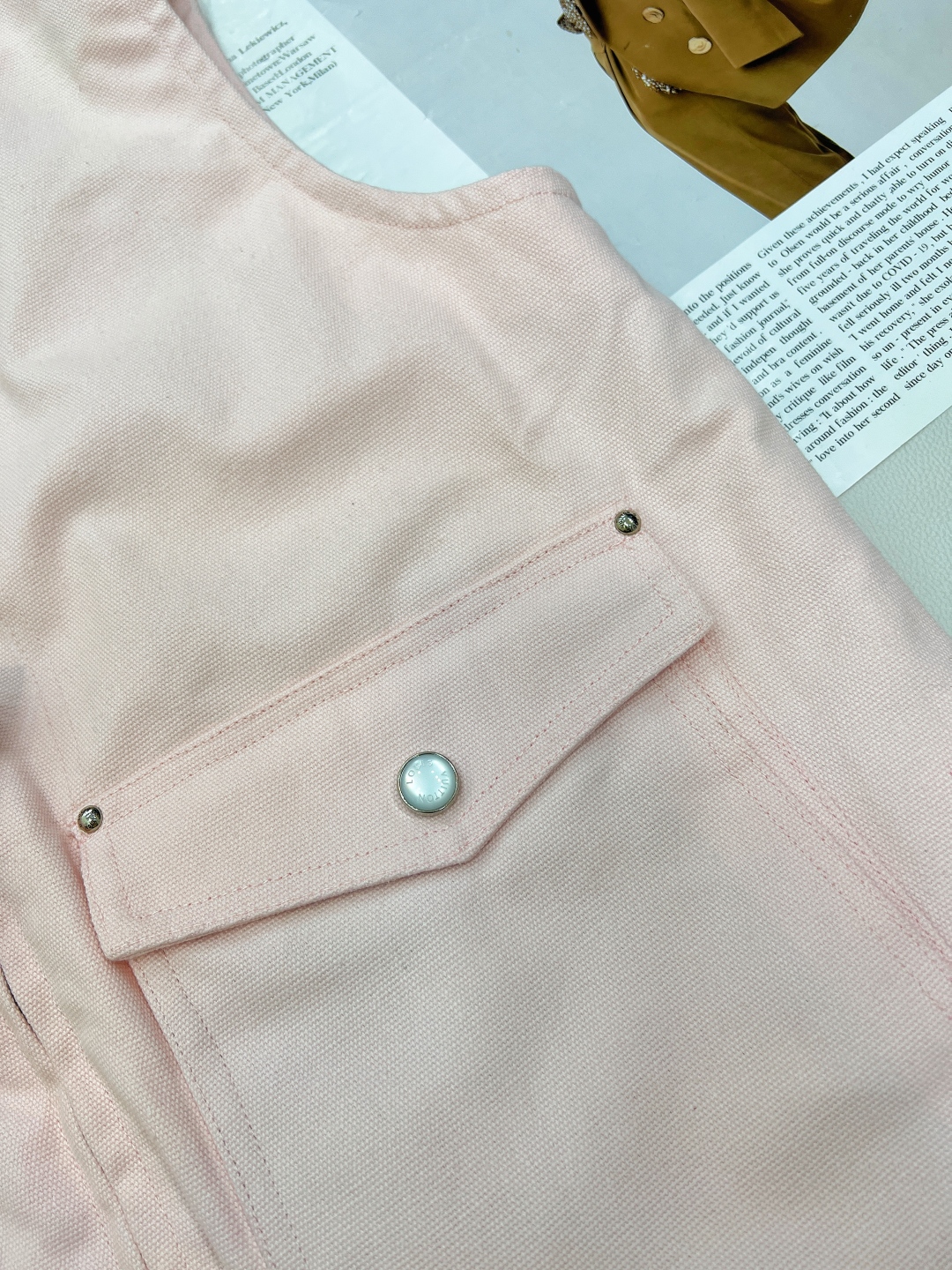 🆕LOUIS VUITTON2025新款牛仔拼棉服马甲，定制YB斜纹牛仔➕羽绒棉材质 质感高级 穿搭有型