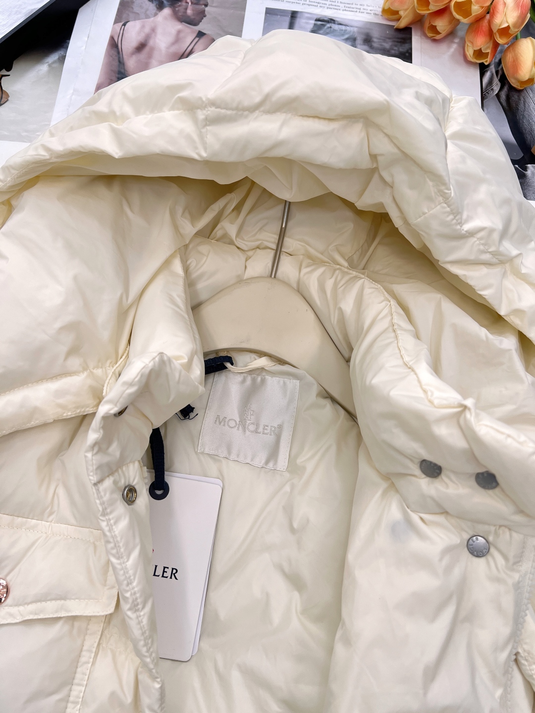 🆕Moncler2025新款可拆卸连帽羽绒服，定制YB进口防风防水尼龙材质 其工艺还原 升级材质 提升秋