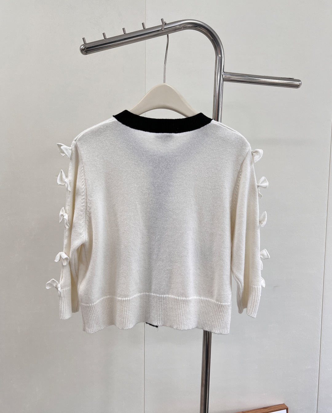 🆕CHANEL25FW✂️蝴蝶结开衫..📌📌梦幻联动 大爱这件鸭！！采用最新进口机正5针工艺织造 面料手