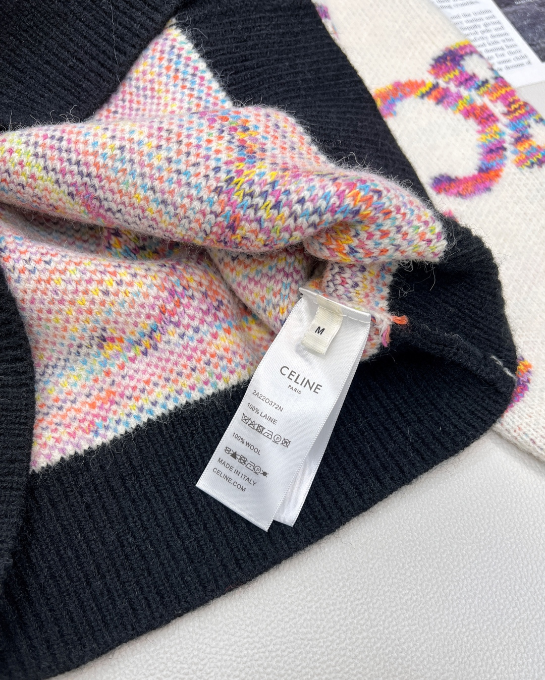 🆕Celine2025SS新款拼色V领🈵️logo针织开衫，定制YB羊毛针织材质 质感高级 舒适保暖 拼
