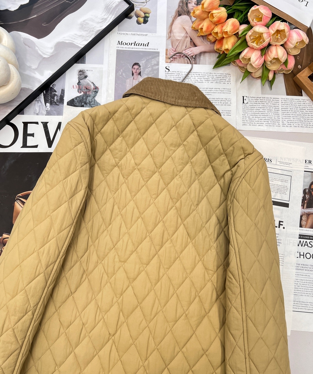 🆕Burberry25年最新款学院风棉服 真的好好看啊,巴宝莉这一季设计真的不错!中长款秋冬配百褶裙乐福