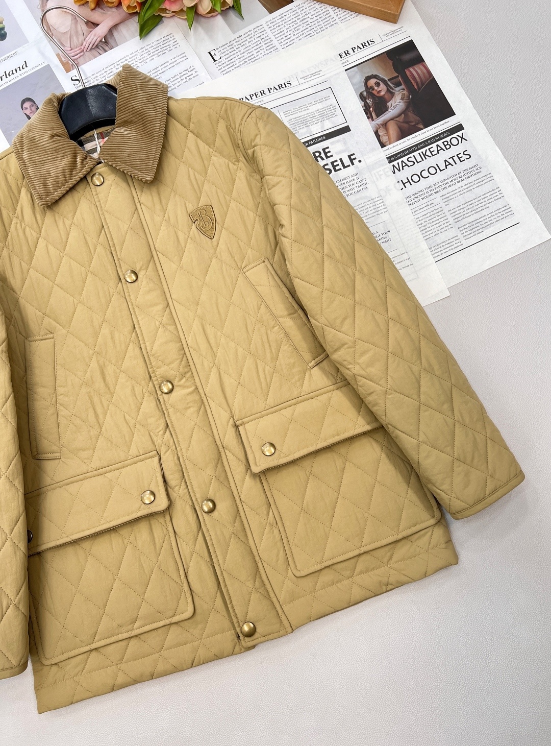 🆕Burberry25年最新款学院风棉服 真的好好看啊,巴宝莉这一季设计真的不错!中长款秋冬配百褶裙乐福