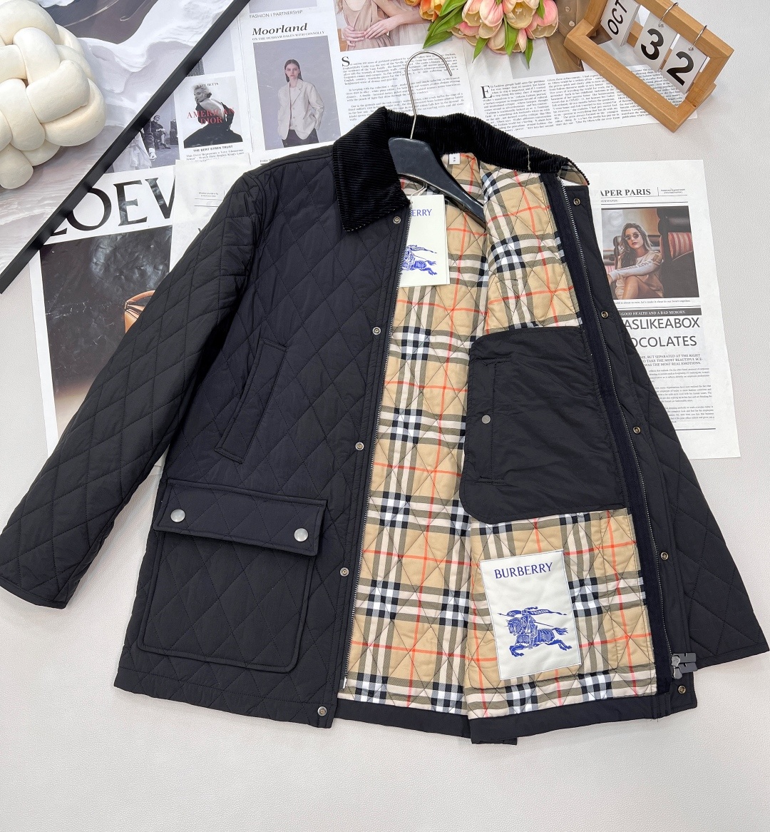 🆕Burberry25年最新款学院风棉服 真的好好看啊,巴宝莉这一季设计真的不错!中长款秋冬配百褶裙乐福