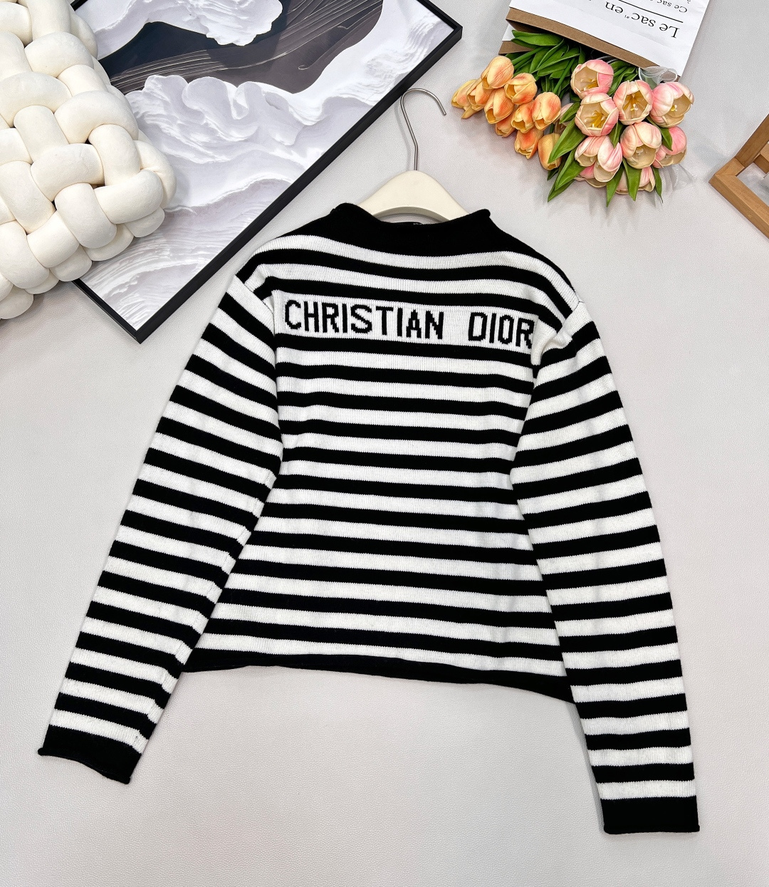 🆕Dior早秋新款船锚肩扣条纹字母logo毛衣软糯又舒服，上身完全不挑人 包容性强，条纹是每年的流行元素