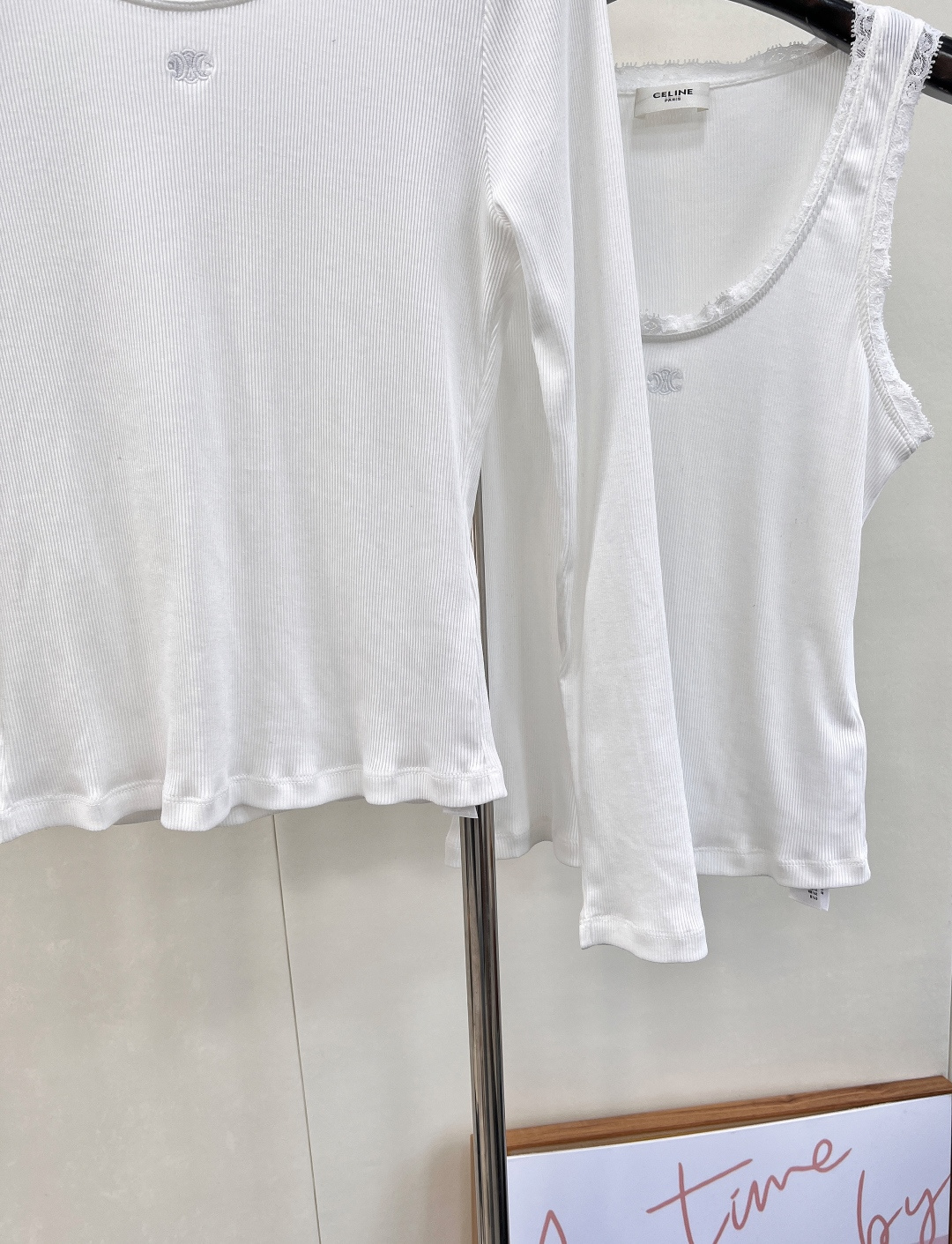 🆕Celine2025春夏凯旋门花边长袖T恤，难以抗拒的一款，白色绣花花边凯旋门loho美爆了，这件白色