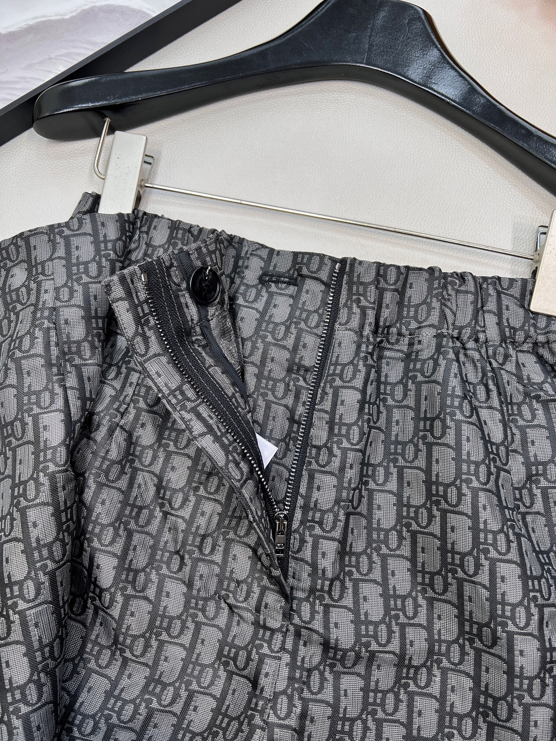 🆕DIOR新款老花提花裤裙，老花满印自带高级滤镜，度假风拉满⛱️A字版型藏肉buff叠满，正面半裙视觉秒