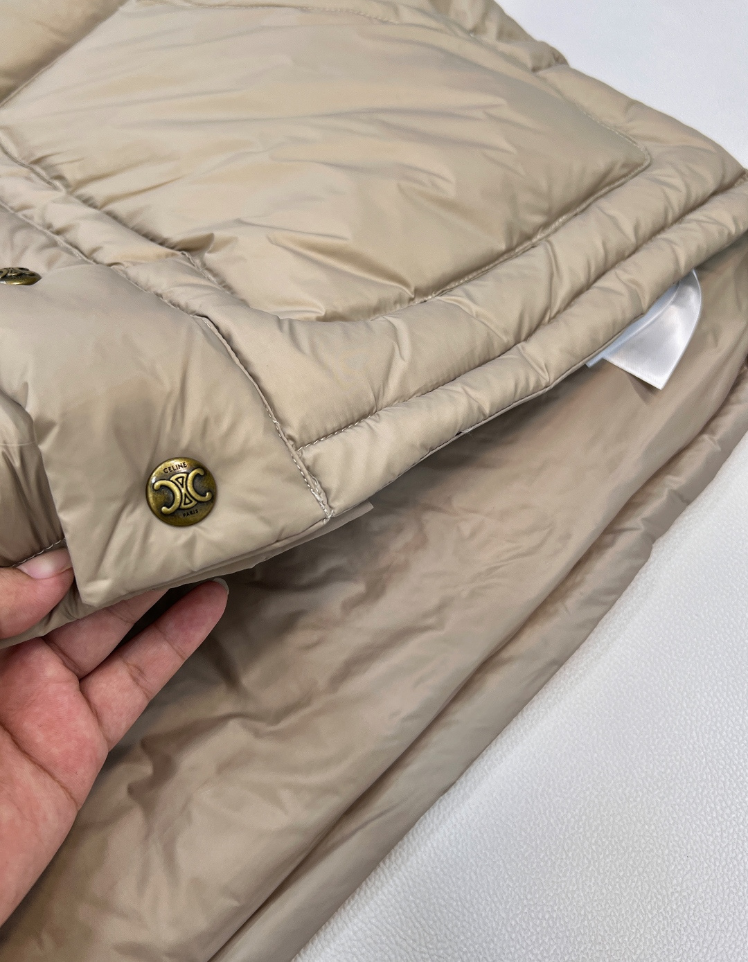 🆕Celine2025新款螺纹立领撞色棉服马甲，定制YB防风防水尼龙材质，羽绒棉填充内里，整件轻盈保暖，