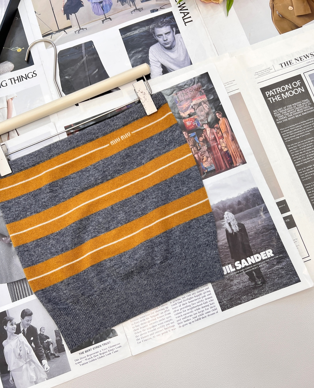 🆕Miumiu25Fw早秋新款薄款条纹羊毛针织抹胸丨⚠独家yb开发！高版出品！条纹设计经典又有层次感，贴