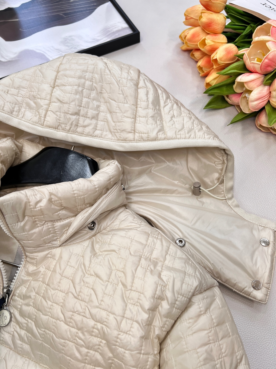 🆕Moncler新款连帽羽绒服外套，定制YB进口防风防水尼龙材质，其工艺还原，升级材质，提升秋冬御寒功能