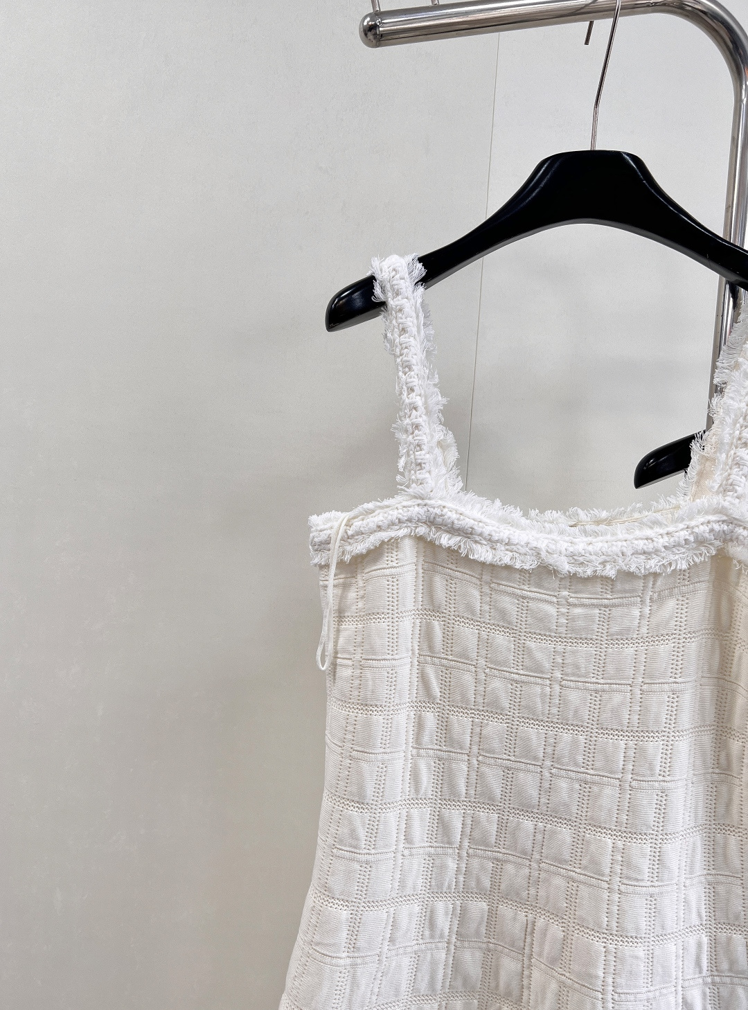 🆕Chanel25B高级手工坊系列新款白色毛毛格子吊带背心连衣裙丨⚠独家yb开发！高版出品！甄选细腻面料