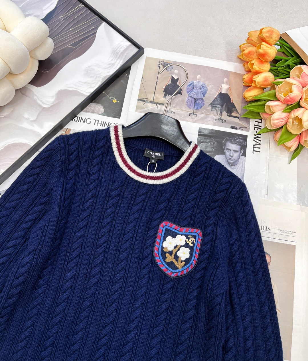 🆕Chanel新款圆领麻花撞色针织套头毛衣，定制YB羊绒纱线织造，质感光泽，柔软亲肤，圆领套头毛衣剪裁，
