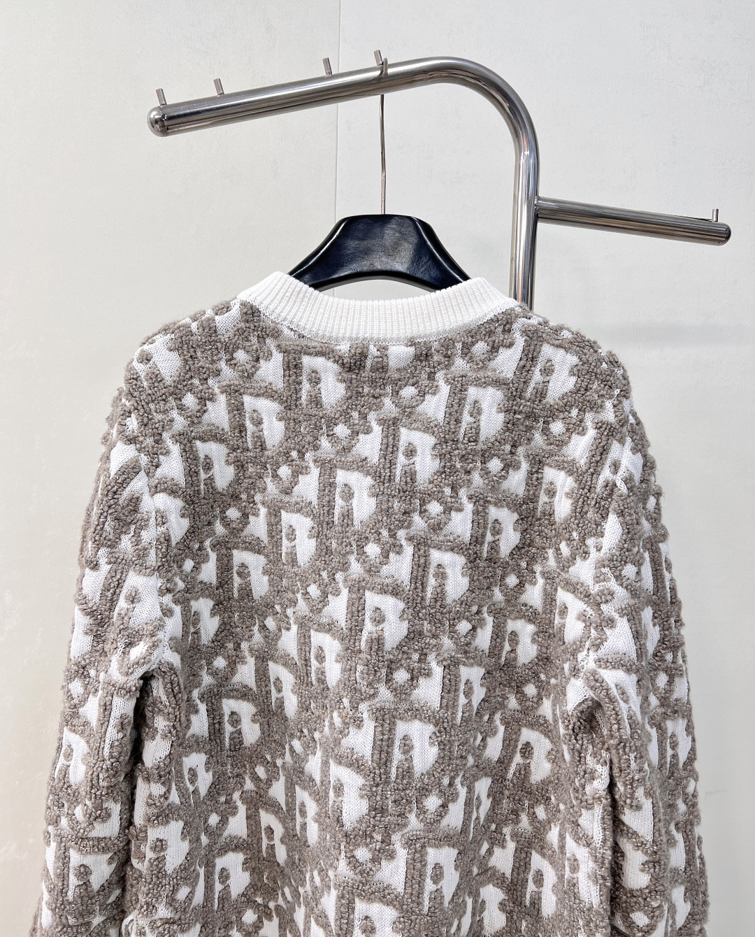 🆕 DIOR 早秋新品满印字母提花羊毛拉链开衫外套「绵柔触感，织就高级灰境」⚪️✨69%精选绵羊毛邂逅2