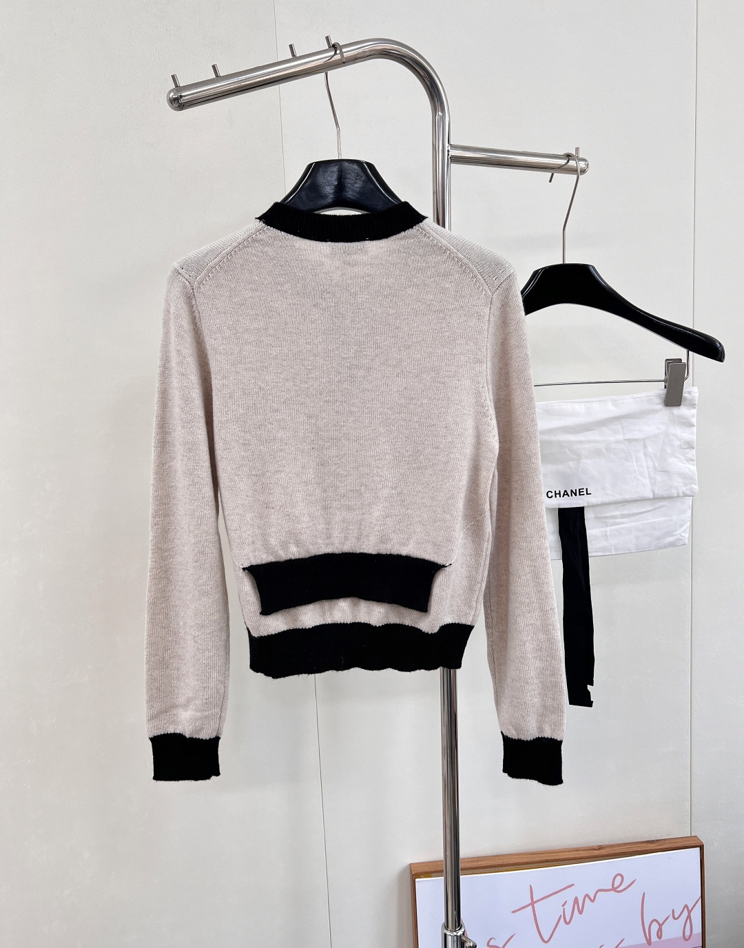 🆕Chanel新款撞色口袋针织长袖，定制YB羊绒纱线织造，质感光泽，柔软亲肤，圆领针织套头上衣，肌理松弛