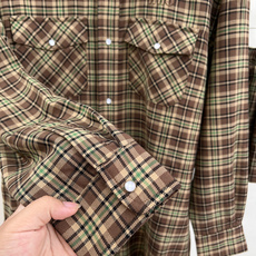 🆕Miumiu2025新款格纹长款衬衫,定制YB精仿羊毛材质,质感高级,垂顺舒适,廓形oversized 🆕Miumiu2025新款格纹长款衬衫,定制YB精仿羊毛材质,质感高级,垂顺舒适,廓形oversized